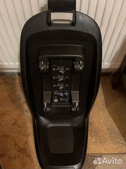 База maxi cosi isofix