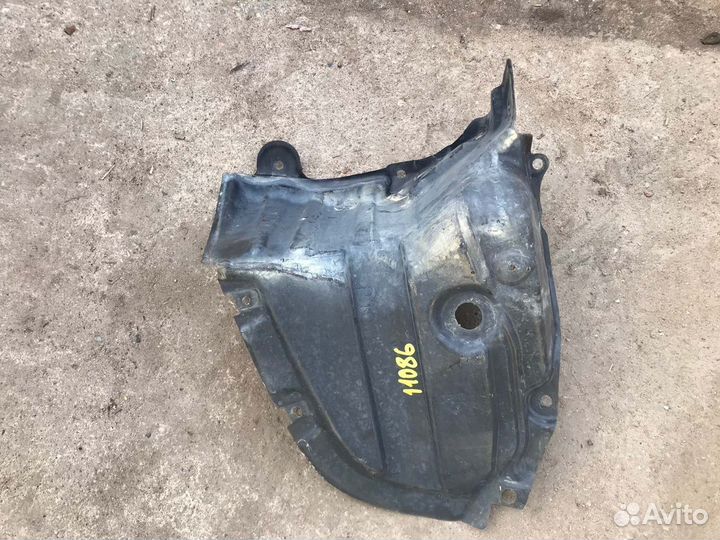 Локер лев. перед. Toyota Mark II