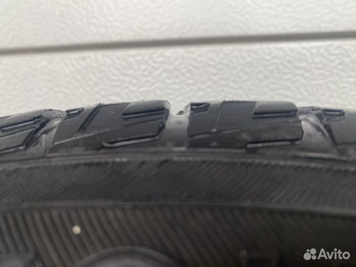 Yokohama Ice Guard IG50 205/60 R16