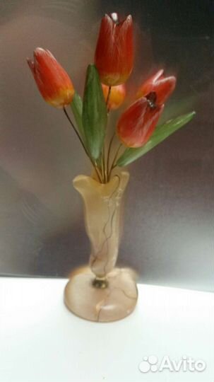 Букет тюльпаны из камня