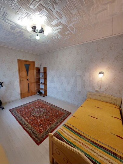 3-к. квартира, 65 м², 6/9 эт.
