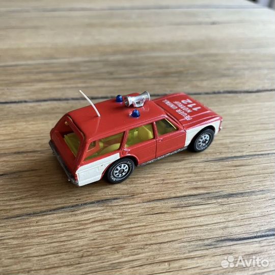 Модель siku Ford Granada Turnier Германия 1970-е