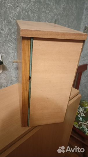 Полка навесная