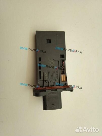 Расходомер воздуха BMW 5 G30/G31 G30 2017 8605565