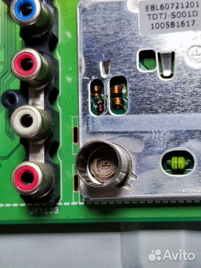 Телевизор LG 32LD340 (Разбор)(По запчастям)