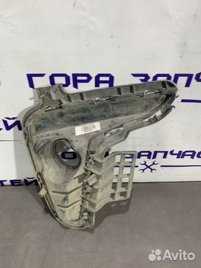 Рамка противотуманной фары левой Kia Rio UB (2017