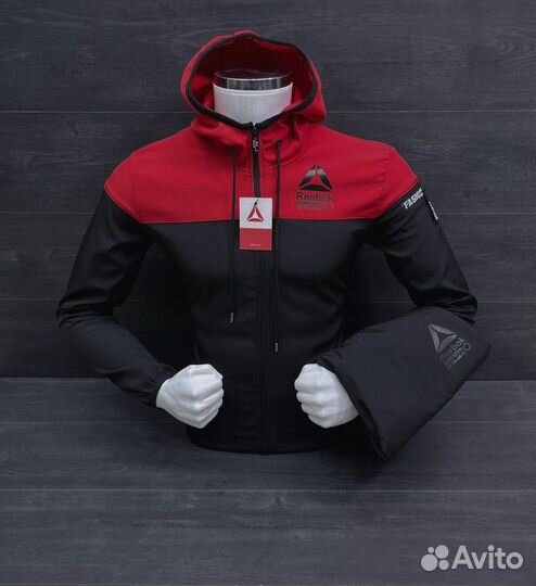 Спортивный костюм мужской Reebok