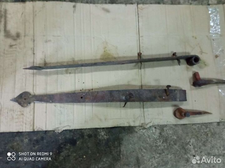 Старинные кованные петли