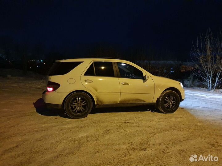 Mercedes-Benz M-класс 3.5 AT, 2005, 280 000 км