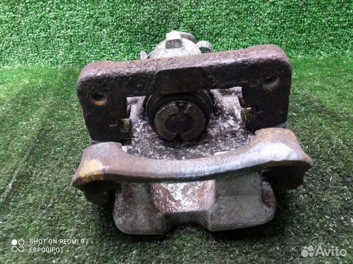 Суппорт задний правый Opel Insignia (2008-2015)