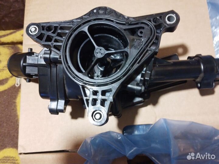 Продам термостат мазда сх5 2021г