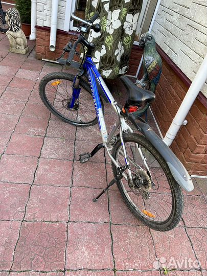 Продам горный велосипел Trek