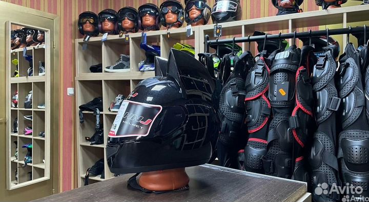 Мотошлем с ушками на мото