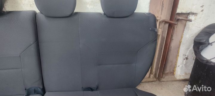 Сиденья гранта калина 2