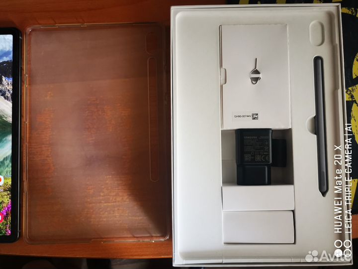 Samsung galaxy Tab s6 (SM-T865)