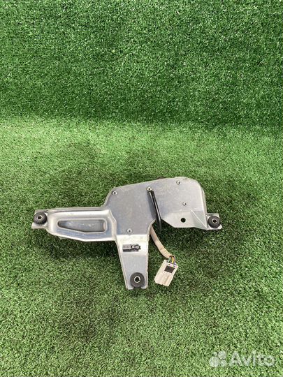 Моторчик стеклоочистителя задний Nissan murano z50