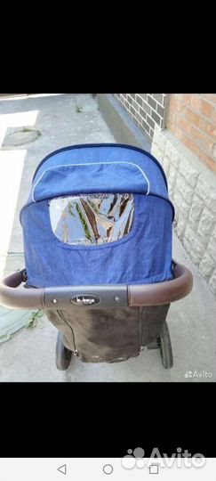 Прогулочная коляска