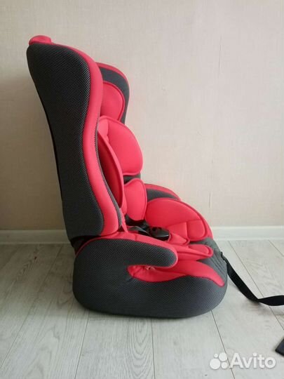 Автокресло 9-36 кг