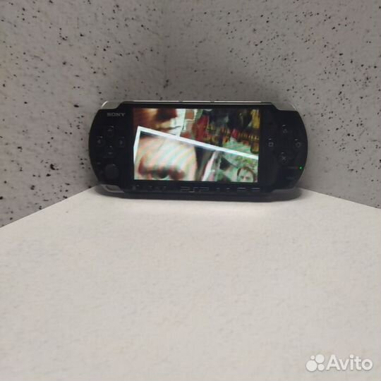 Игровая приставка Sony PSP-3004 (Рассрочка / Л4)