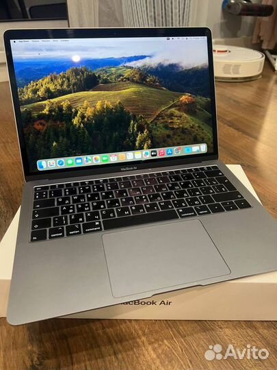 Ноутбук Apple MacBook Air 13 Mid 2019 i5/256