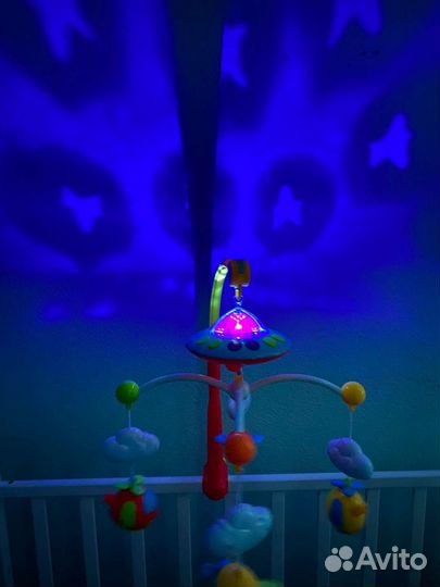 Мобиль на кроватку с проектором Elefantino