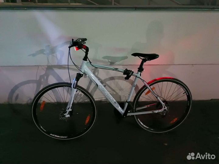 Влесипед merida crossway40