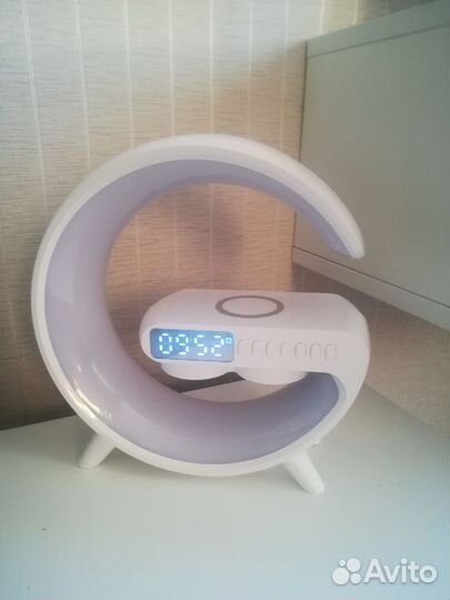 Светильник с радио