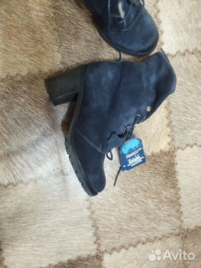 Ботинки зимние женские