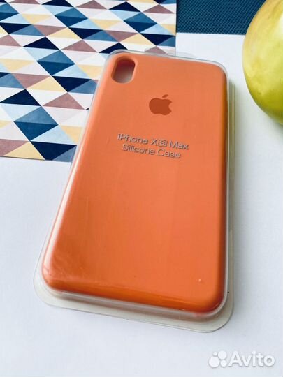 Чехол на iPhone XS Max