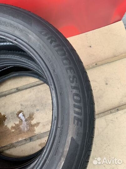 Bridgestone Turanza T001 225/55 R17