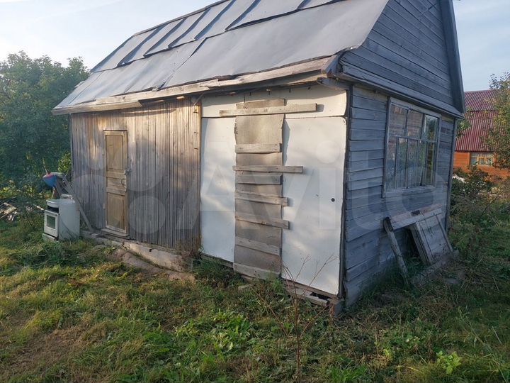 Дача 12 м² на участке 5,3 сот.