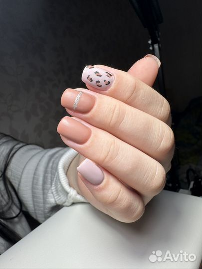 Маникюр на дому