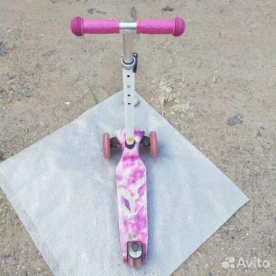 Самокат детский трехколесный Reaction Mic