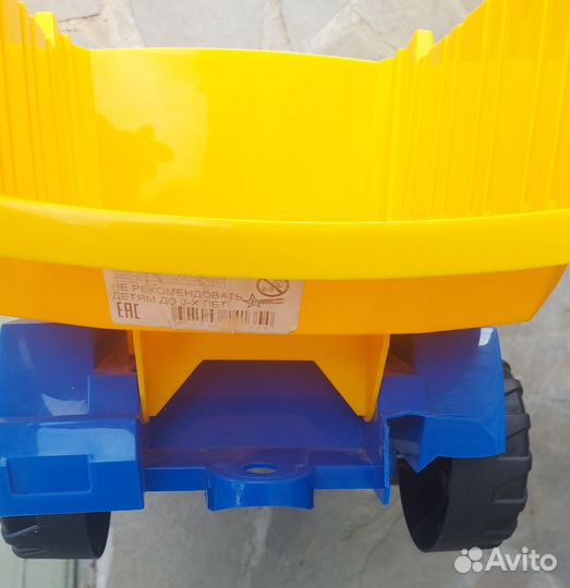 Большой грузовик