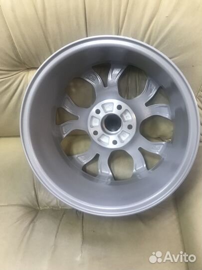 Литые диски 6,5 16 5*114,3 50 66,1 KK кс704