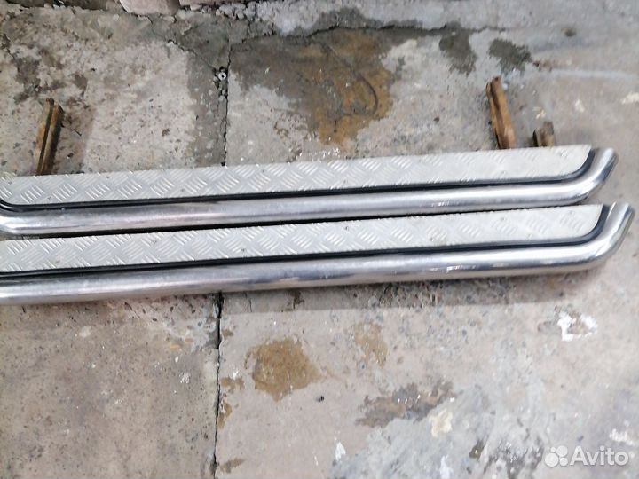 Подожки нива хром