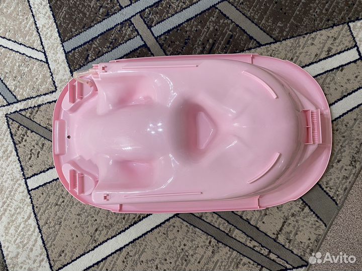Ванночка для купания с горкой