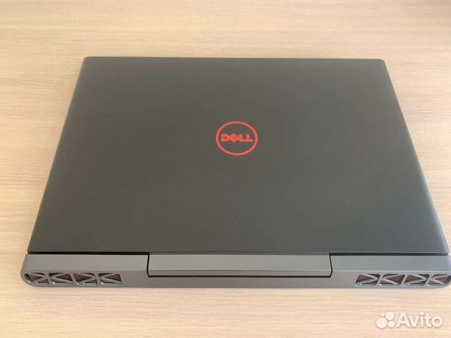 Ноутбук Dell Inspiron