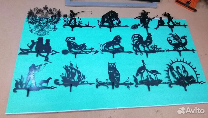 Герб России из металла