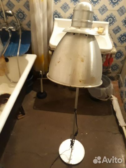 Лампа торшер