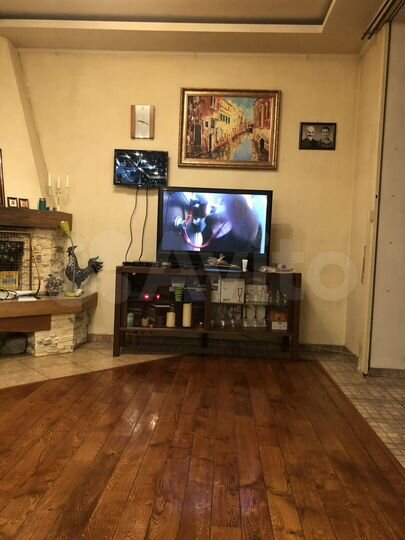 Дом 290 м² на участке 7 сот.