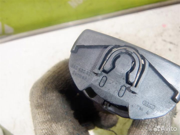 Дефлектор воздушный Ауди 80 90 Б3