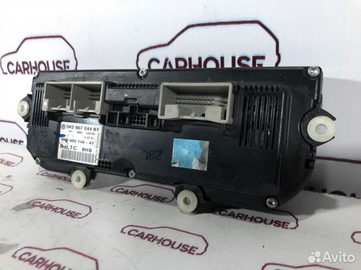 Блок управления климат-контролем Volkswagen Golf 6