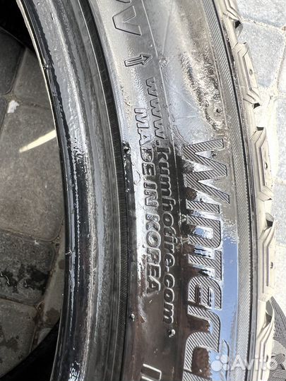 Kumho WinterCraft WS71 265/40 R21 и 295/35 R21 107V