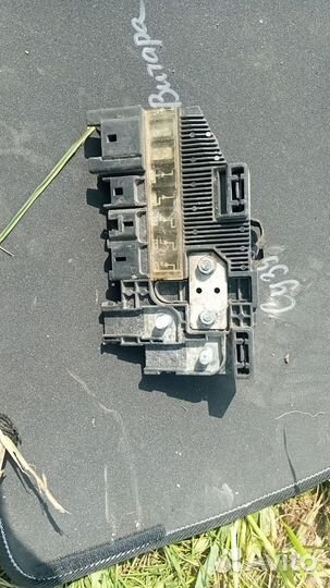 Блок плавких предохранителей Suzuki Grand Vitara 2