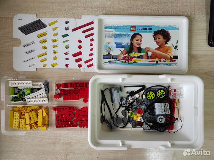 Оригинал Lego wedo 1.0 конструктор