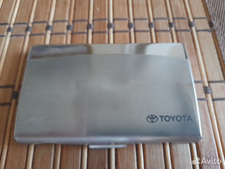 Визитница Тойота,оригинальная