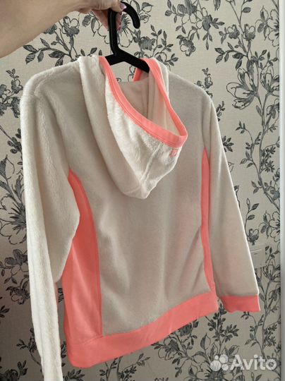 Пайта на девочку