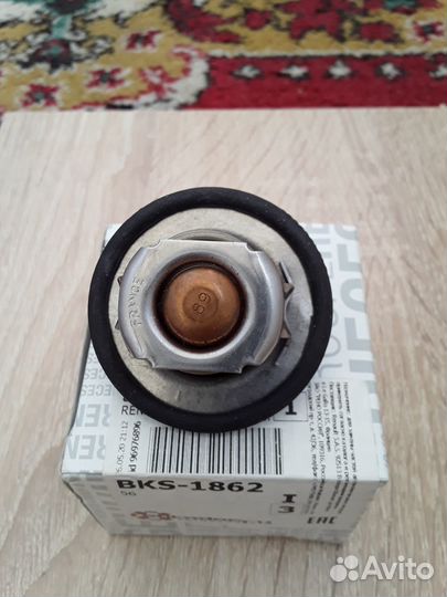 Renault 8200772985 - Термостат 89(с уплотнителем)