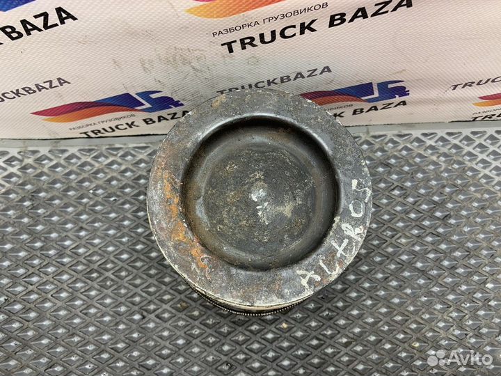 Поршень Mercedes-Benz Actros